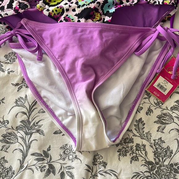 Small bundle 2 - Picture 3 of 6